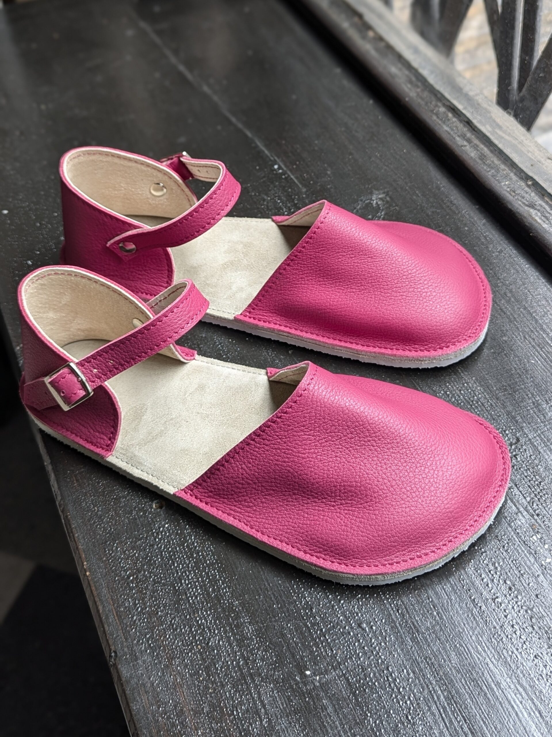 Buty z paskiem 2.0 - damskie buty barefoot - obrazek 2