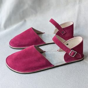 Model z paskiem – damskie buty barefoot