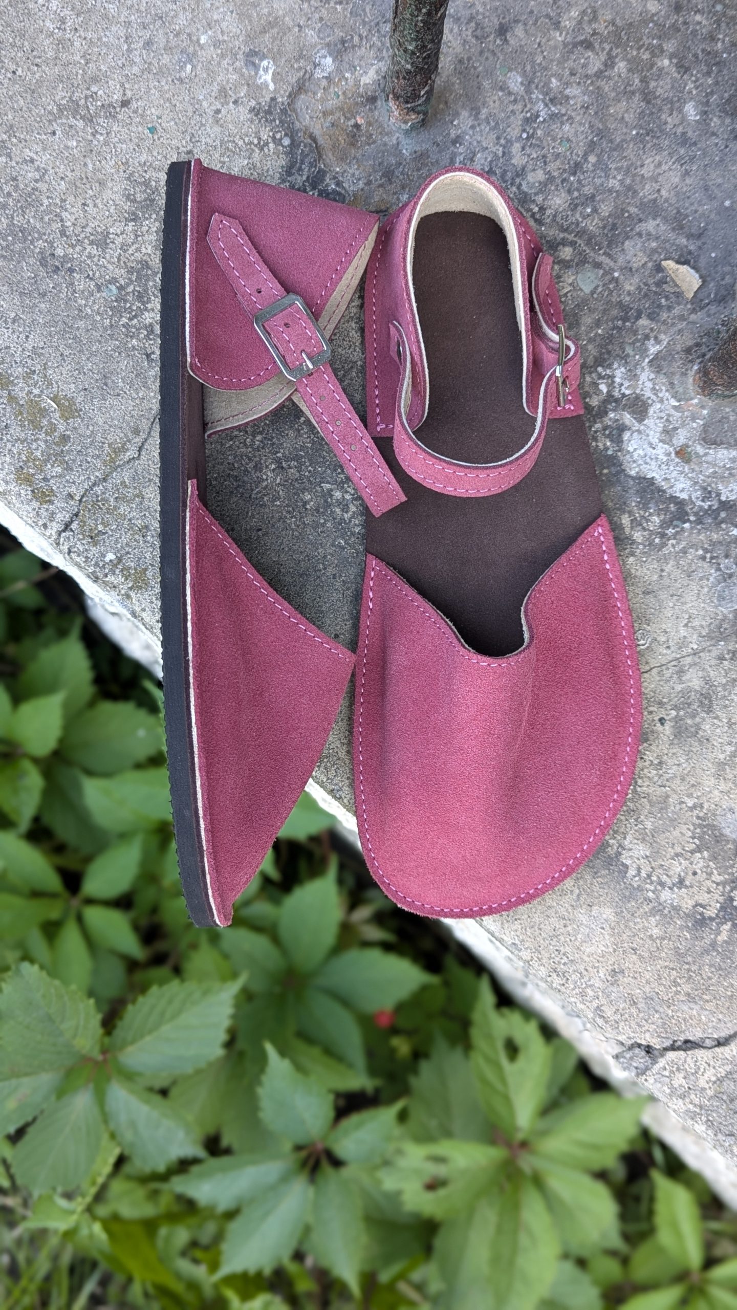 Model z paskiem- dusty rose- 40 - obrazek 3